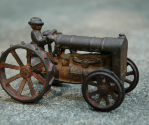 Vendre jouets anciens à un Antiquaire à Lausanne